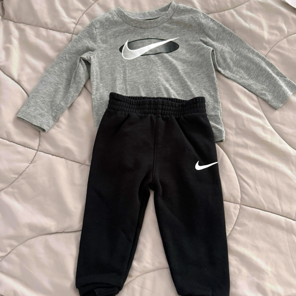 Nike Kids Gray Top and Black Joggers Set